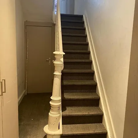 Apartment Located In The Middle Of The Center